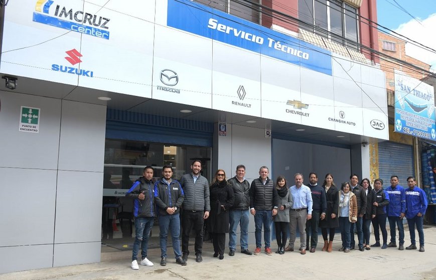 Imcruz inaugura taller de servicio técnico en El Alto