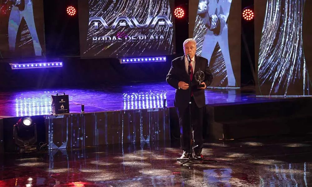 PREMIOS-MAYA-25-A&Ntilde;OS-5