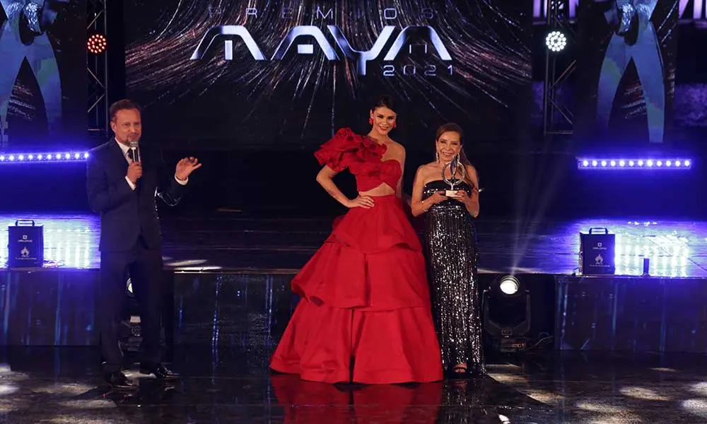 PREMIOS-MAYA-25-A&Ntilde;OS-15