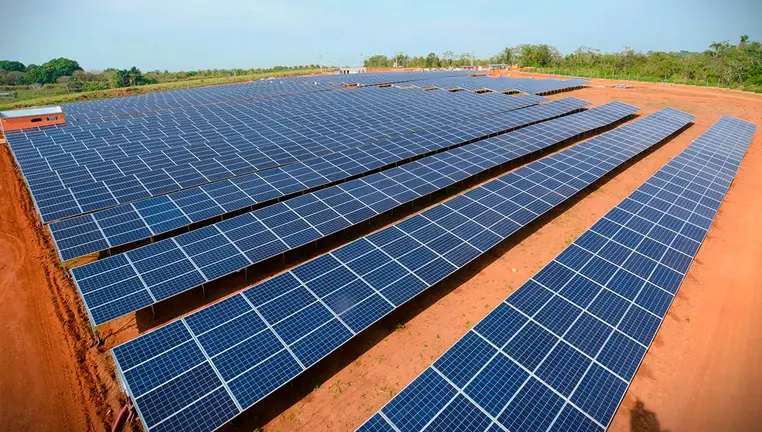 La planta solar fotovoltaica de Cobija, Pando. Foto: ENDE.