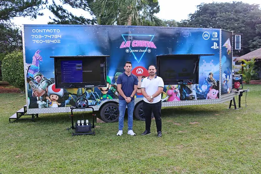 LA-CHATA-GAME-TRUCK-1