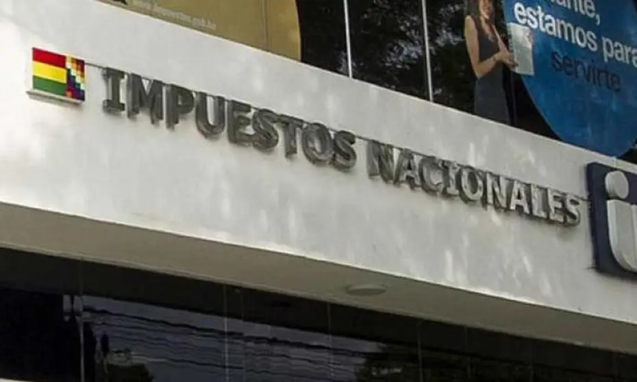 IMPUESTOS-FACHADA