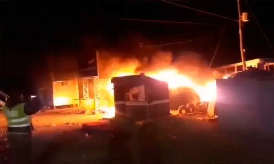 ADUANA-NACIONAL-QUEMA-DE-PUESTO-ADUANERO