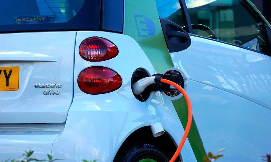 COCHES-ELECTRICOS-SOBREPRODUCCION-1