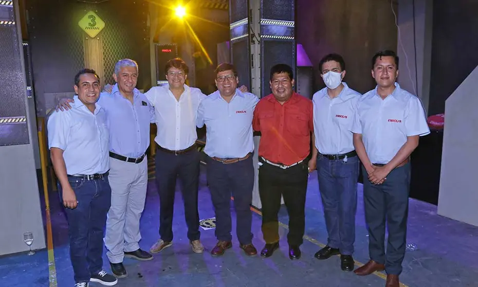 EJECUTIVOS-DE-FANCESA-EN-EXPOCRUZ