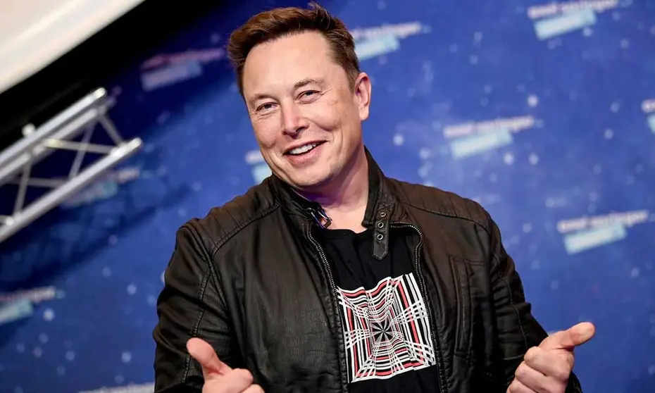 ELON-MUSK-FOTO-INTERNET