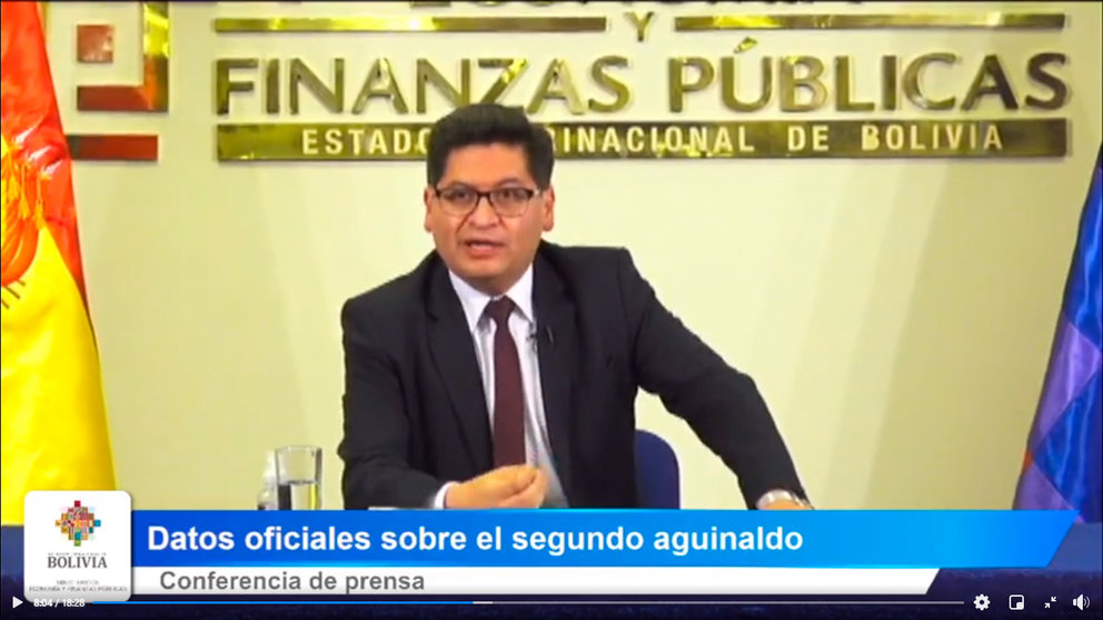El Ministro de Economía Marcelo Montengro al momento de anunciar que este año no se pagará doble aguinaldo