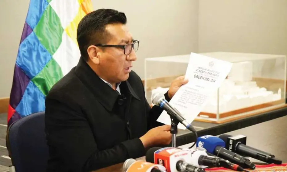 DIPUTADOS-FREDDY-MAMANI