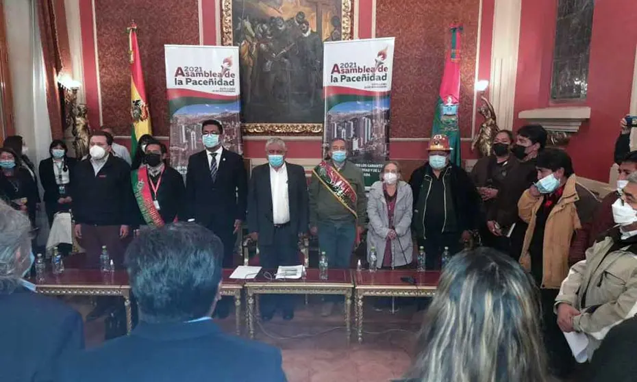 ASAMBLEA-DE-LA-PACE&Ntilde;IDAD