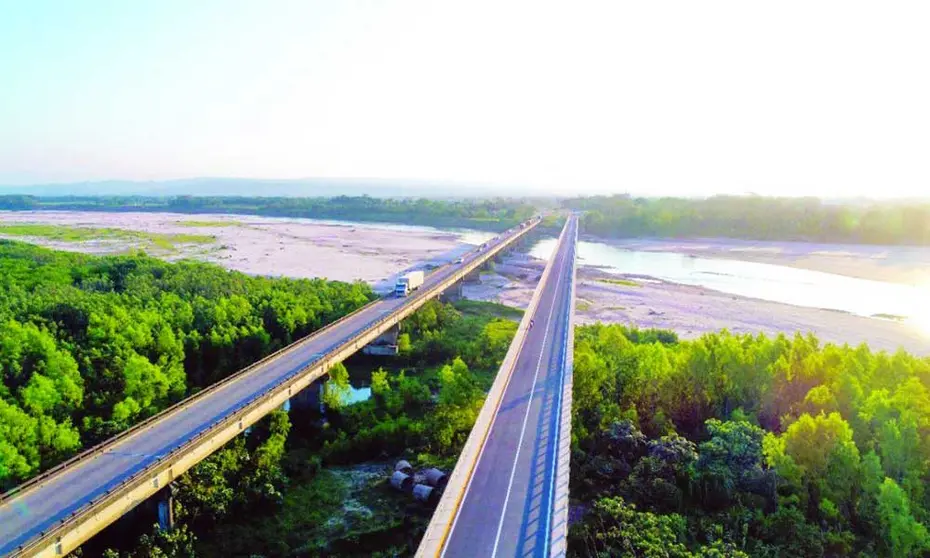 GOBIERNO-CARRETERAS