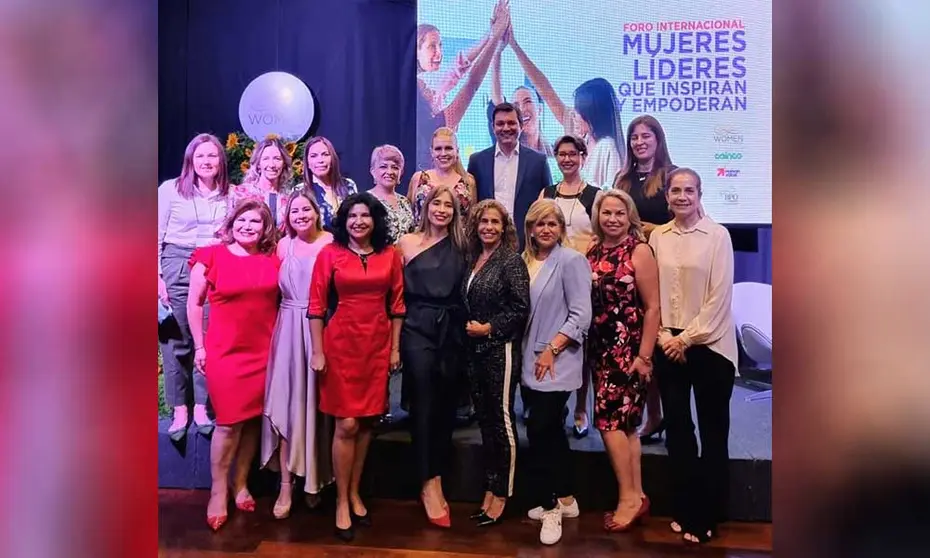 CAINCO-MUJERES-LIDERES-FORO