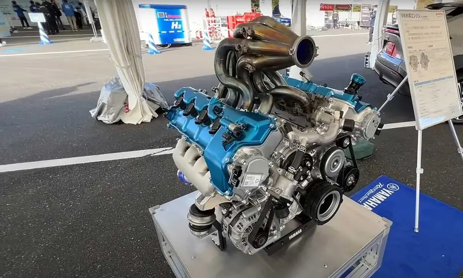 YAMAHA-MOTOR-V8-HIDROGENO-1