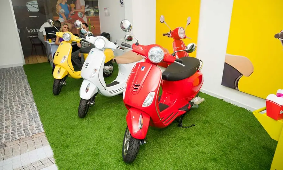 SHOWROOM-VESPA-1
