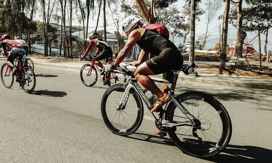 TRIATLON-1