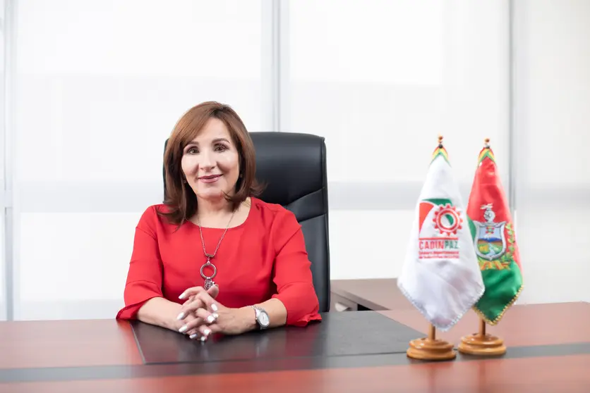 Cinthya Aramayo preside a los industriales pace&ntilde;os