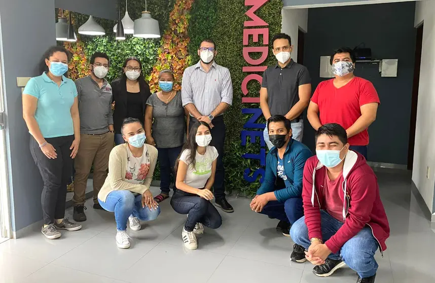 EQUIPO-MEDICINETS