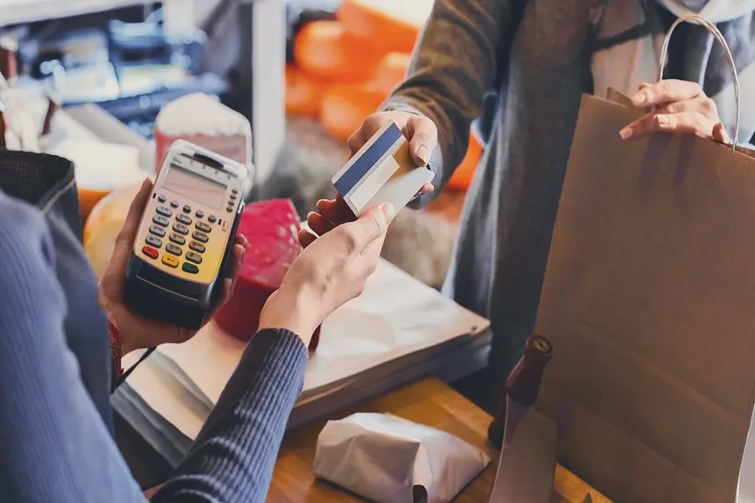 En Bolivia se registra hasta mayo de 2022 al menos 254.036 tarjetas de cr&eacute;dito activas.