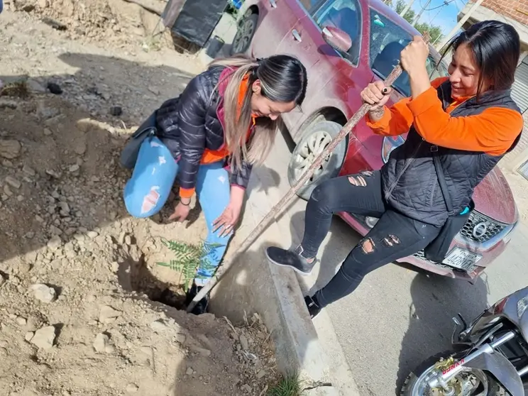 Jornada de ecolimpieza se desarroll&oacute; en los predios del coliseo de voleibol