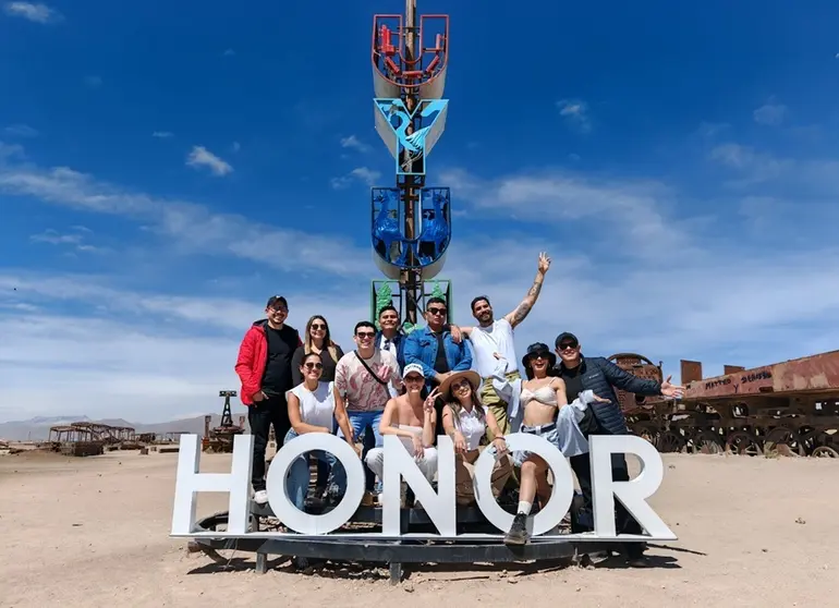 HONOR IMFLUENCER 222
