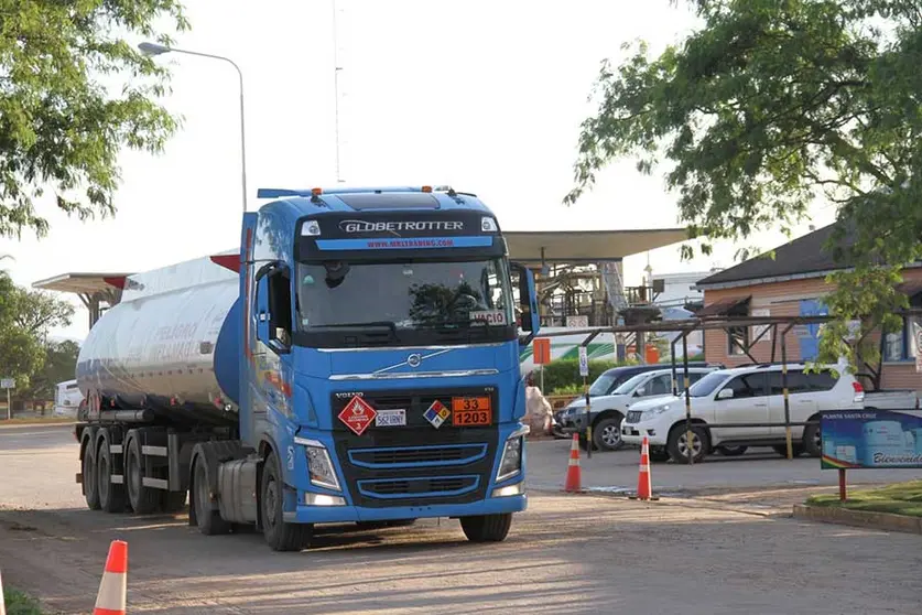 COMBUSTIBLES