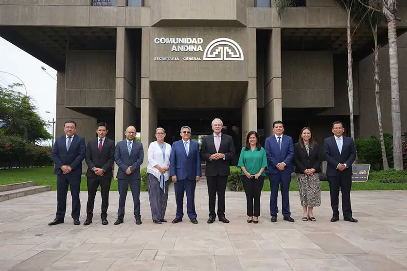 COMUNIDAD-ANDINA-01