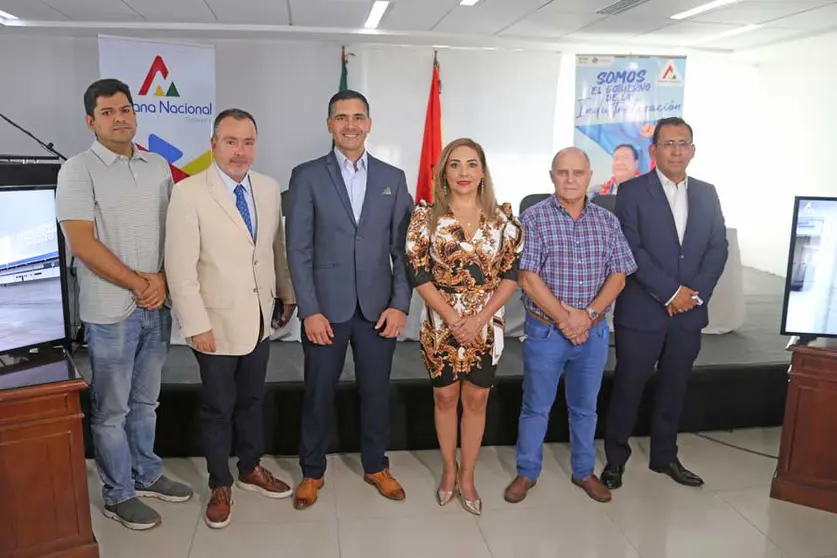 ADUANA-SANTA-CRUZ-01
