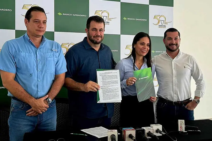 ASOCEBU-BANCO-GANADERO-01