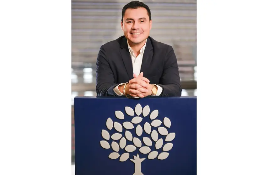 Jorge Hugo Parada M&eacute;ndez, Gerente General de Nacional Seguros