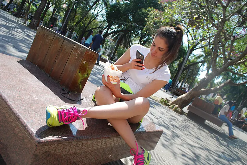 CELULAR-CALLE-REFERENCIAL