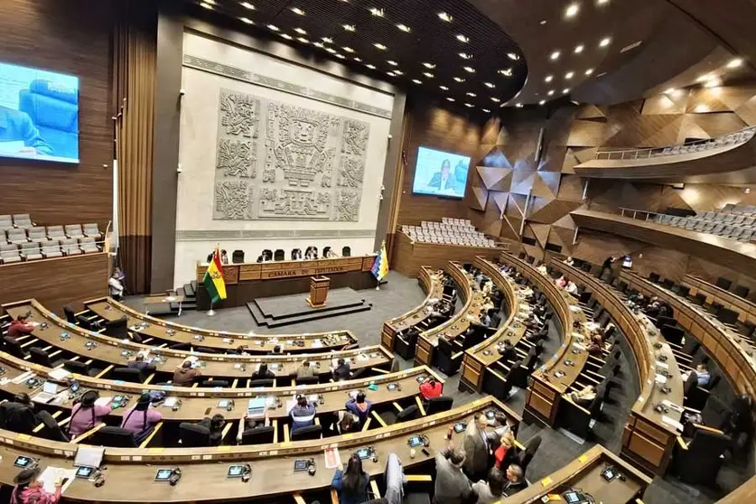 LEGISLATIVO-01