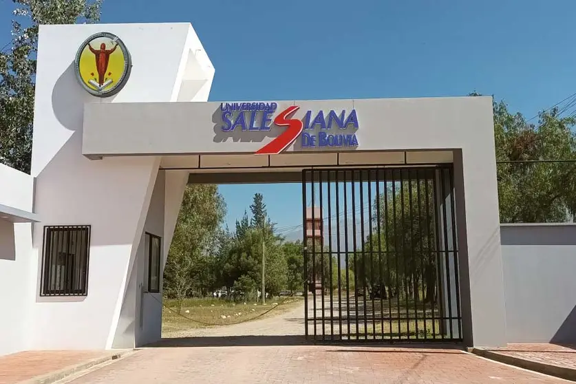 SALESIANA-01