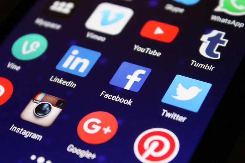 REDES-SOCIALES