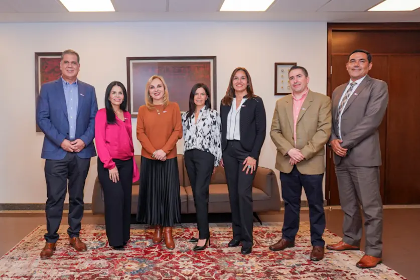 El nuevo Directorio del Banco est&aacute; conformado Ximena Behoteguy, Cecilia Gumucio, Carolina Landaeta, Isabel Pantoja, Andr&eacute;s Urquidi, Andr&eacute;s Quintanilla y &Aacute;lvaro Baz&aacute;n.