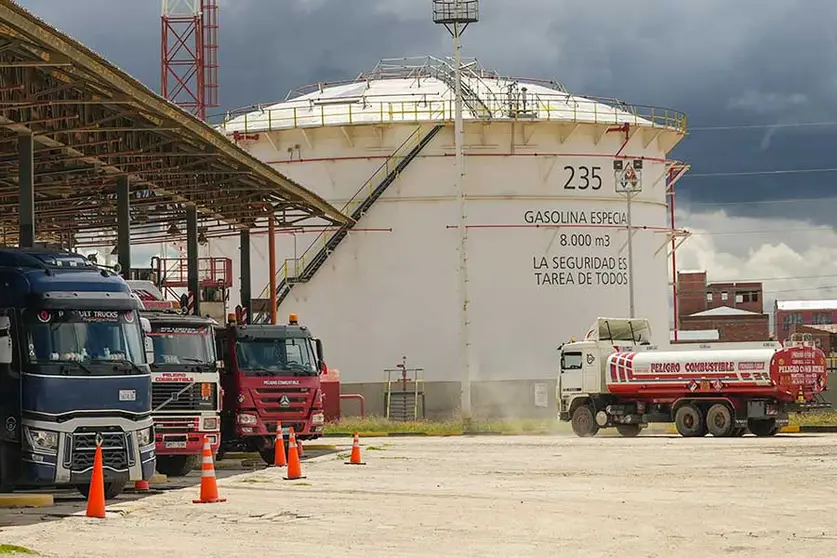 YPFB-COMBUSTIBLES