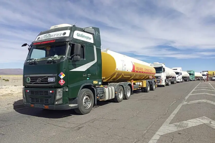 IMPORTACION-DE-COMBUSTIBLES-02