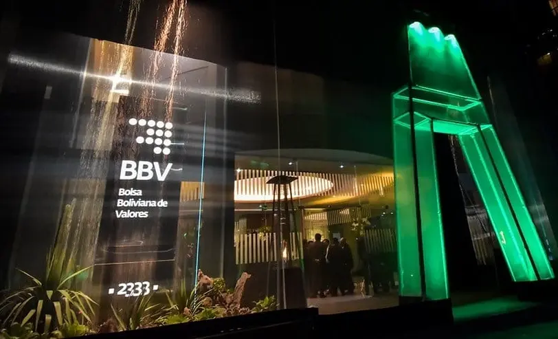 Bolsa-Boliviana-de-Valores-inauguro-nuevo-edificio