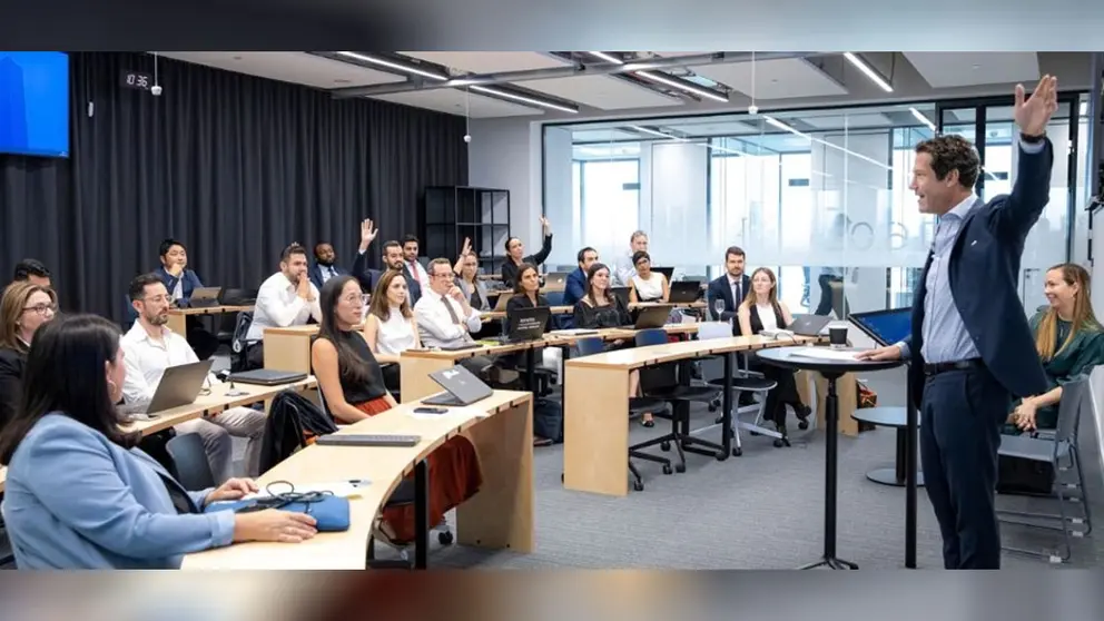 IE-BUSINESS-SCHOOL