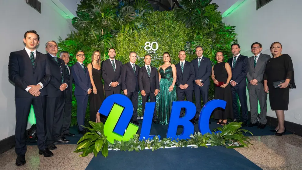 LBC-80-a&ntilde;os-02