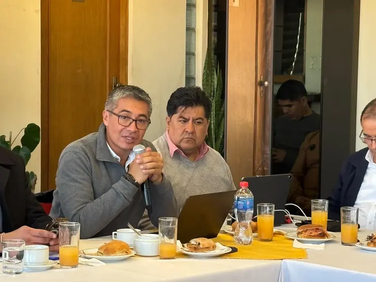 Ministro Esponinoza