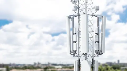 ericsson-suburban-mast-d-5g-high-1