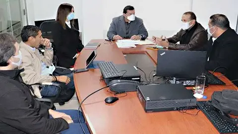 GOBIERNO-Y-ALCALDIA-CRUCEA-COVID
