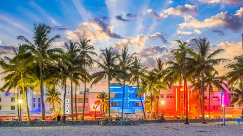 miami-florida-usa-PS8ZGV6
