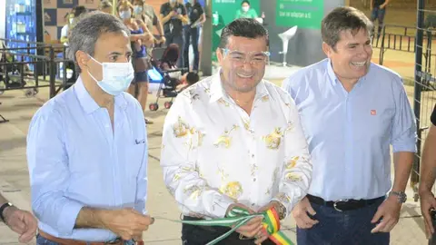 AUTOFERIA-INAUGURACION-ALCALDE