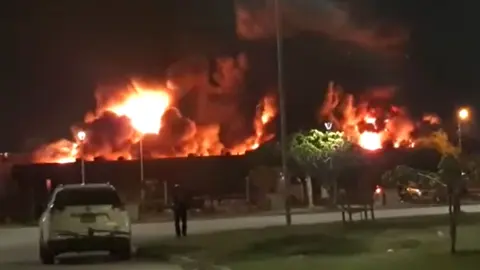 Incendio-Parque-Industrial