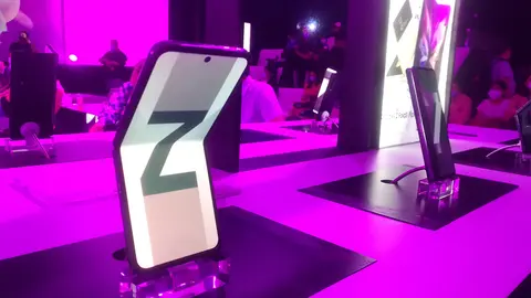 Galaxy-Z-Flip3