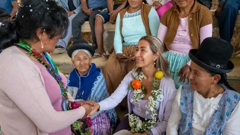 DIA-DE-LA-MUJER-BOLIVIANA-FUNDACION-NATURA-1