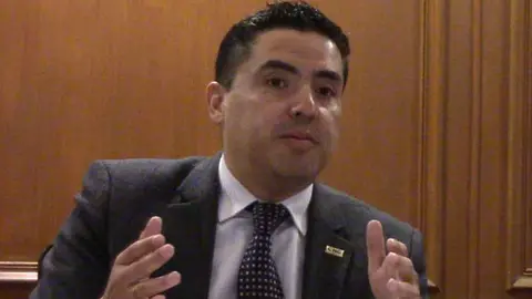 GUSTAVO-JAUREGUI-CNC
