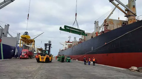 CARGA-PUERTO-DE-ILO