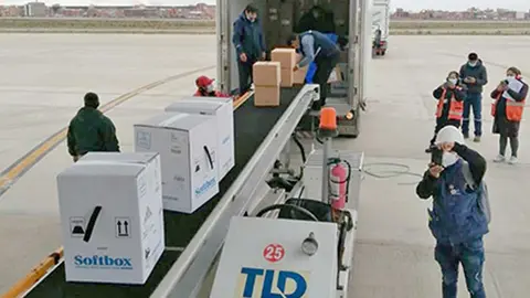 VACUNAS-PFIZER-BOLIVIA