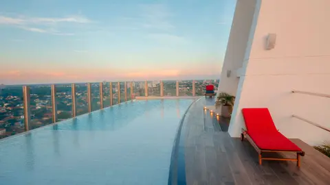 HOTEL-SUIZO